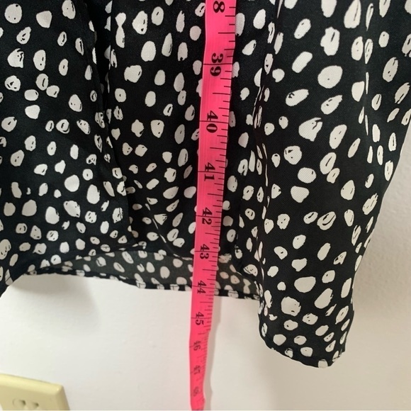 River Island black white polka dot ruffle short sleeve midi dress - Picture 7 of 10